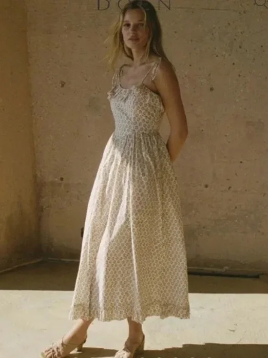 DOEN Wendelin Dress in Spring Elderberry Floral ✨ - Picture 2 of 11